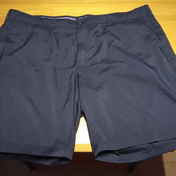 BRAND NEW - PGA TOUR Mens Chino ShortsGolf Shorts - Picture 1 of 2